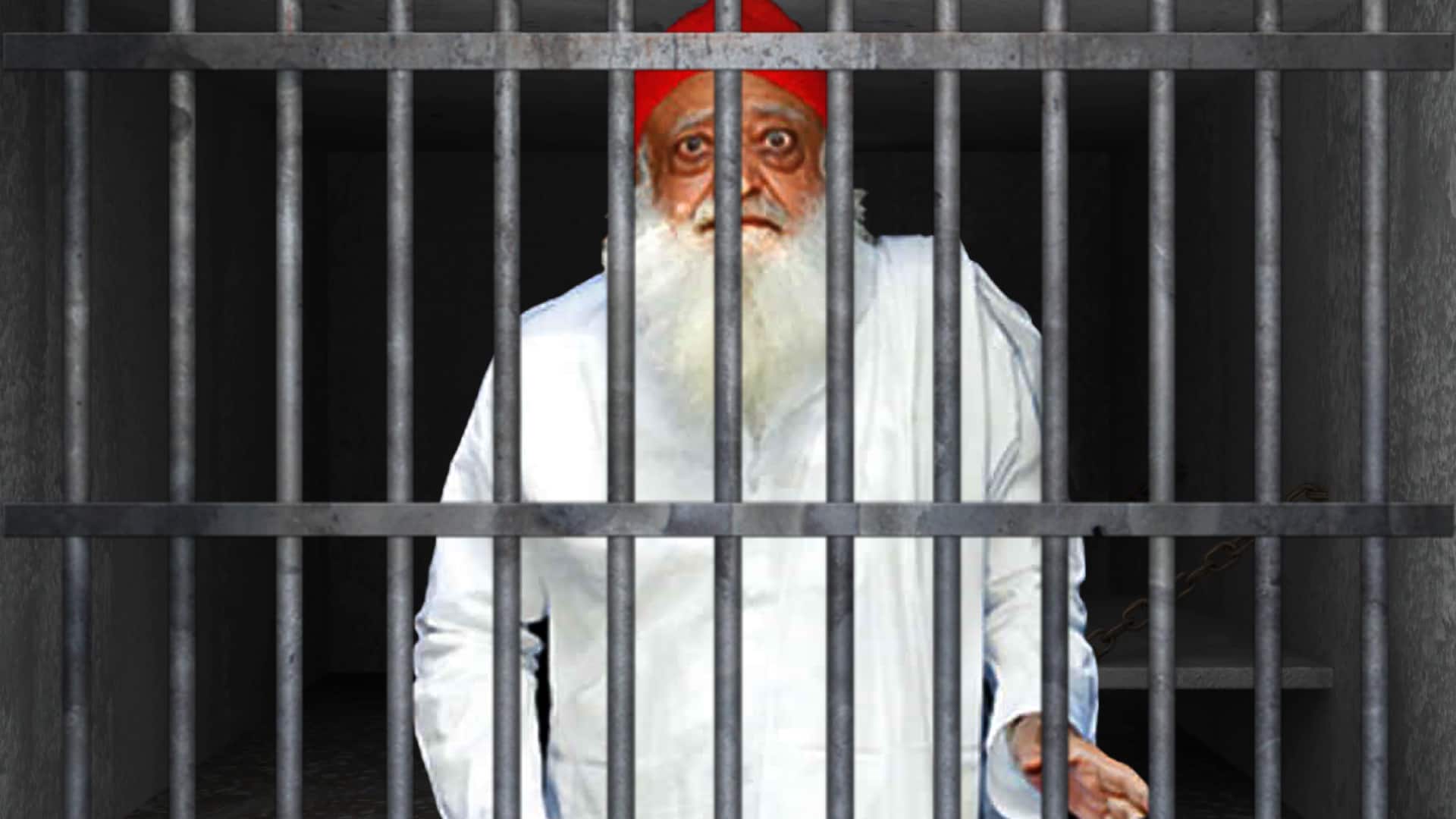 story of fake ascetic Asaram, who kept the whole world in deception for many years