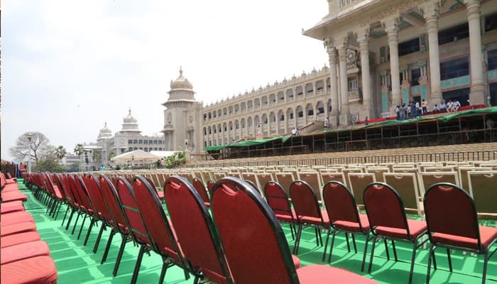 Preparations for swearing in ceremony of HDK
