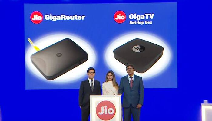 jio planned to start fiber net and 5 g service in india asap