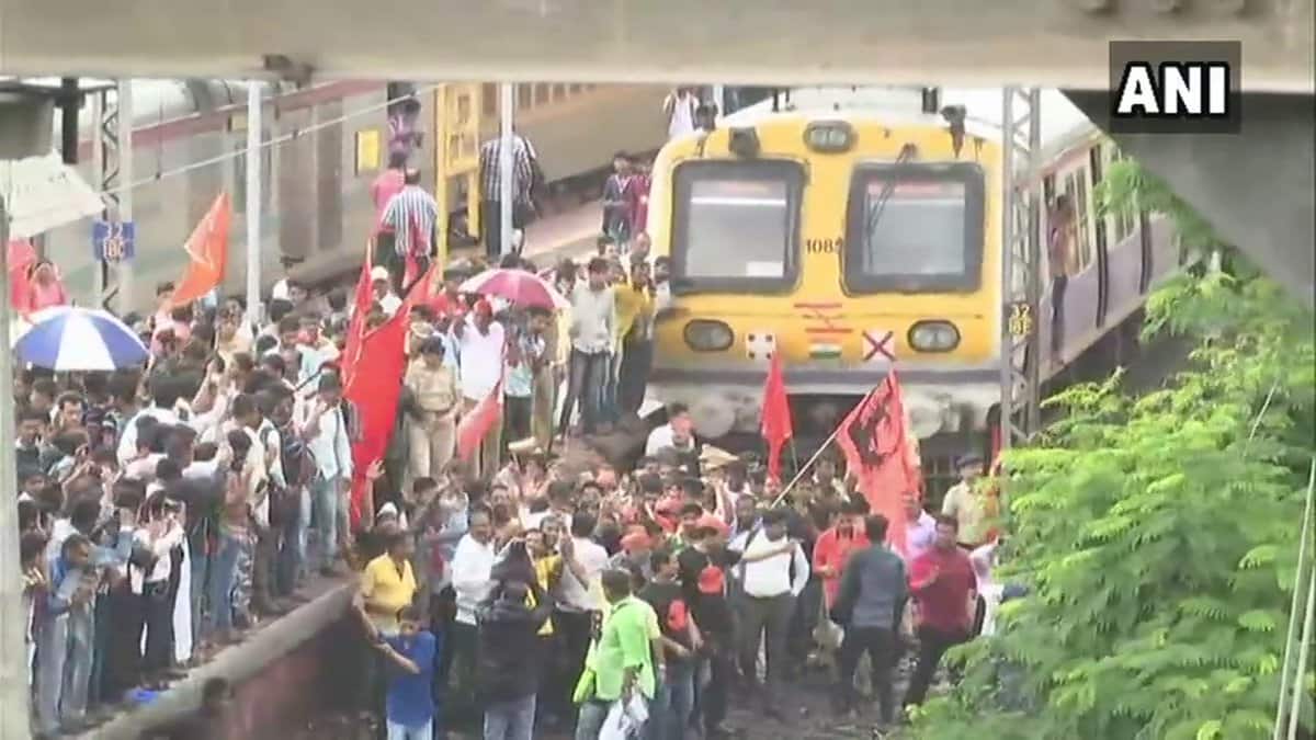 Maratha reservation protest turns violent
