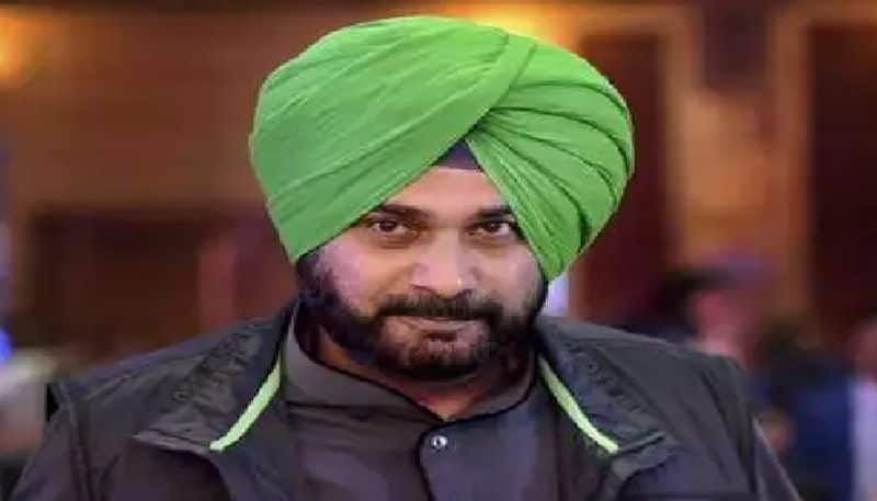 navjot singh sidhu said politician fool peoples in their whole life