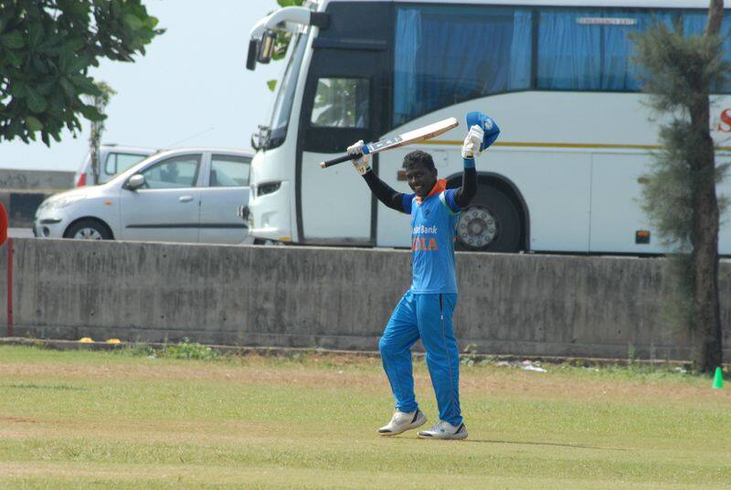 Blind T20 cricket Deepak malik Guides India to a two nil lead against Srilanka