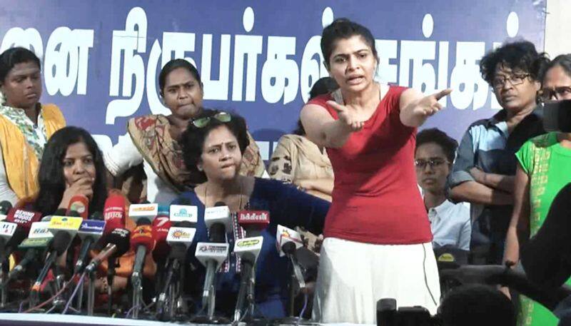 singer chinmayi blames tamil medea