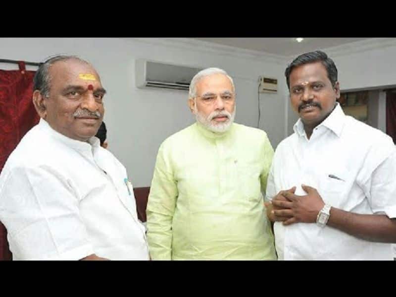 thamilisai  changesed from bjp president