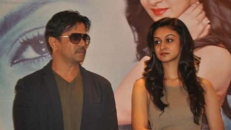 Kannada actor Arjun sarja tiktok with daughter during lockdown