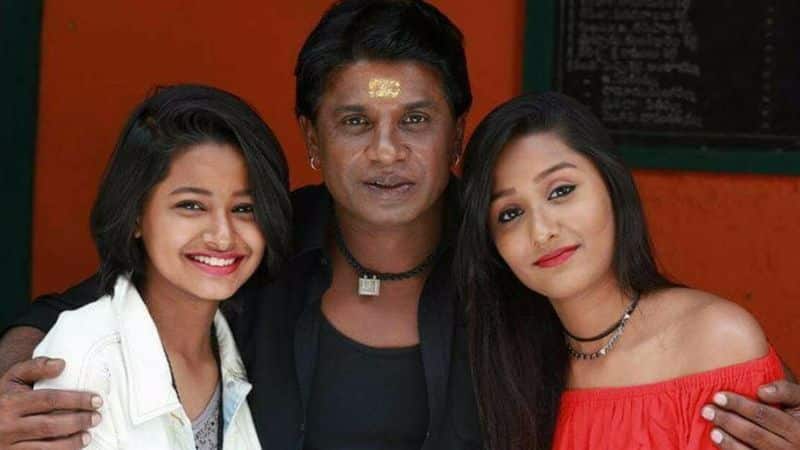 actor  thuniya vijay attacked his daughter