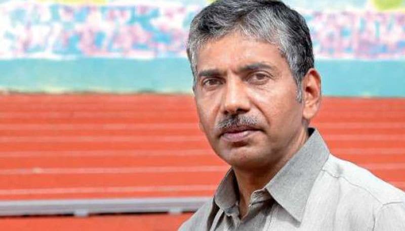 Suspended Kerala IPS officer Jacob Thomas to be reinstated immediately