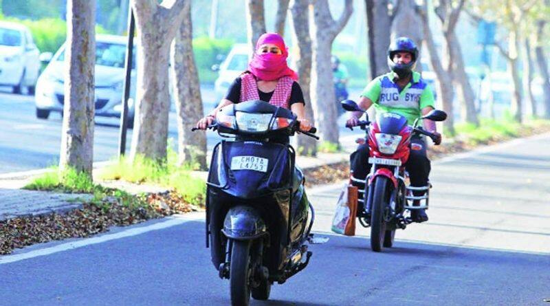 Dont stop people riding without helmets says CM