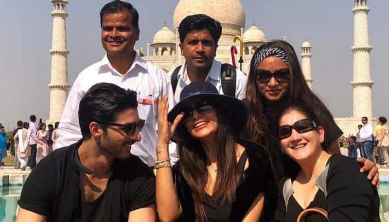 Sushmita Sen recently visited the Taj Mahal with model Rohman Shawl