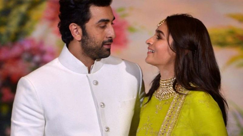 Alia Bhatt and Ranbir Kapoor to tie knot in April?