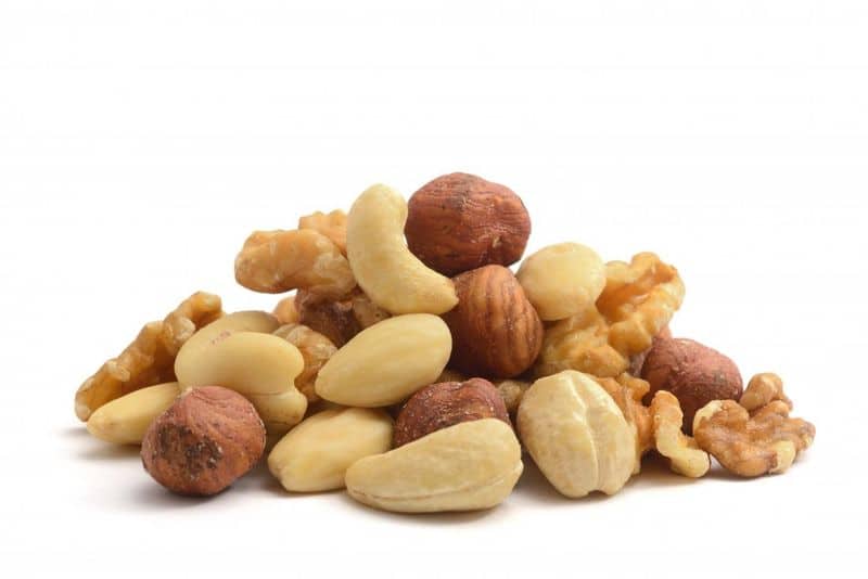 number of nuts you should eat every day