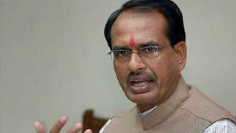 Shivraj spoke on Congress pledge, government's offices will also look at the rss branch
