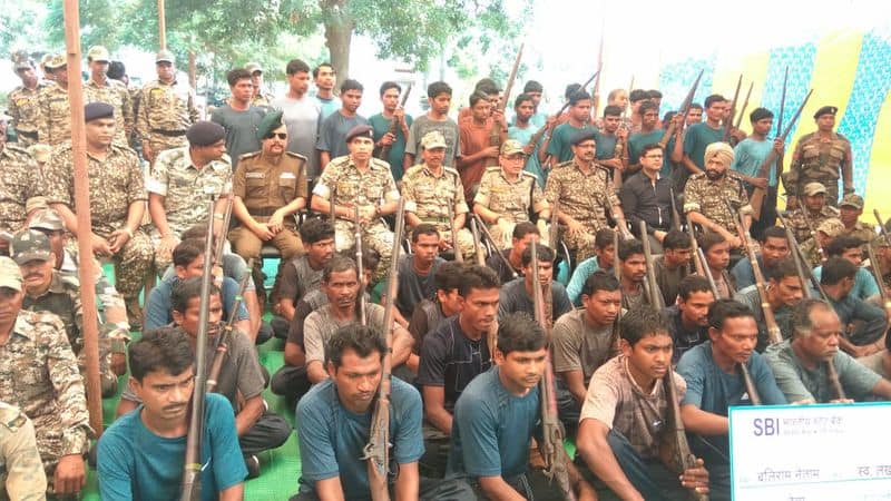 62 Naxals surrender in Chhattisgarh's Narayanpur