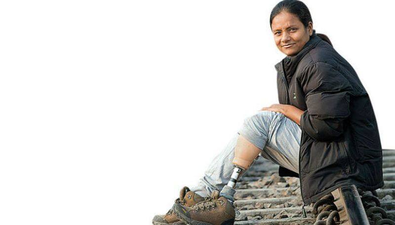 foreign university honoured arunima sinha the first indian amputee who conquered everest