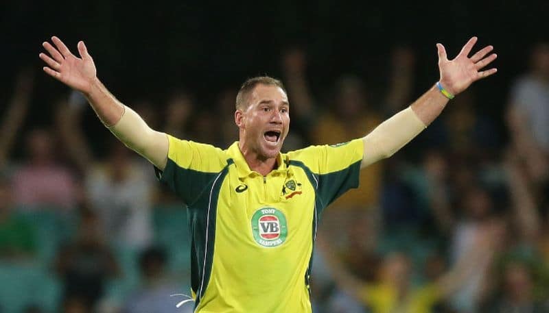 Mystery lung condition forces Australian paceman John Hastings into retirement