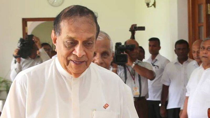 Sri Lanka parliament votes against Rajapakse government
