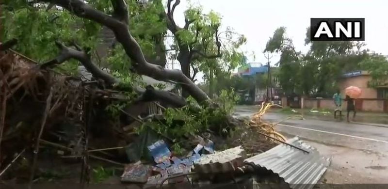 Cyclonic storm 'yards' reached Tamilnadu