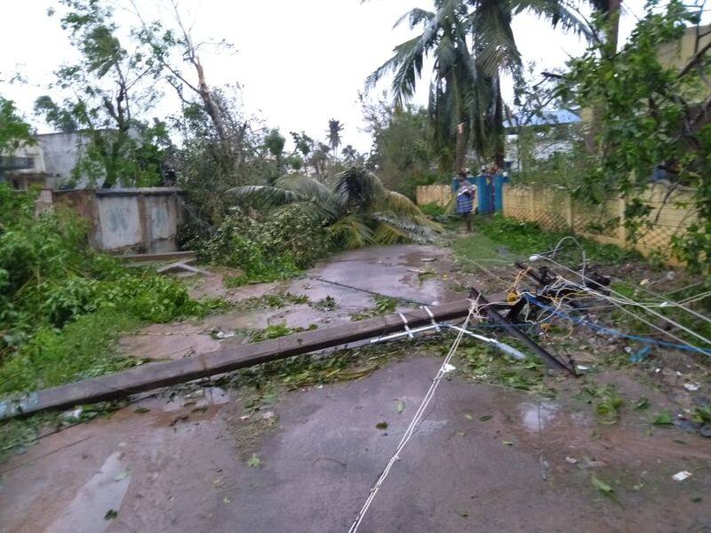 Gaja Cyclone relife fund alert....Minister Thangamani