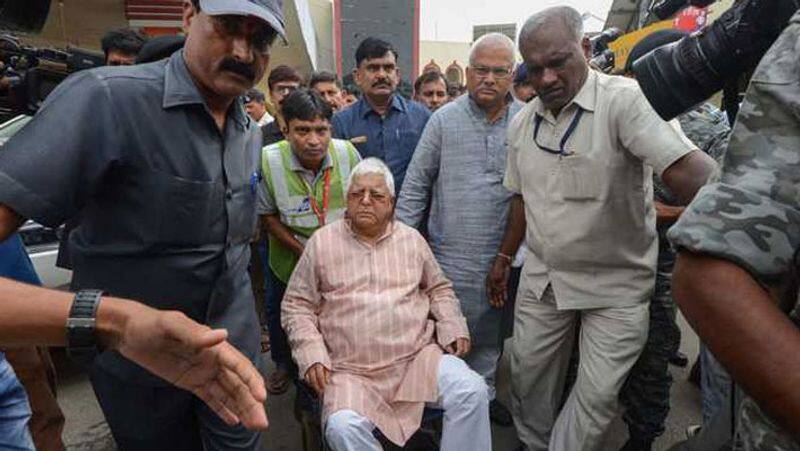 Laloo get relief from Delhi court