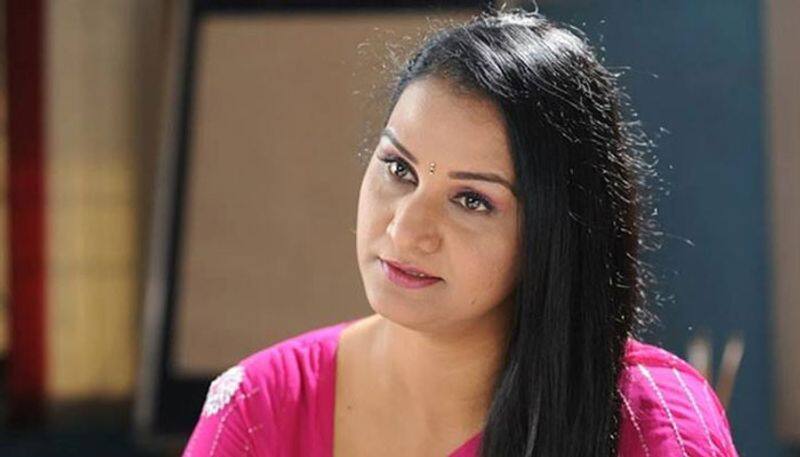 actress complaint for mla