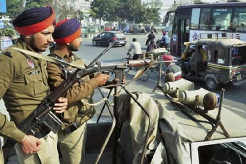 Punjab put at high alert; 6 suspects seen in combats uniforms