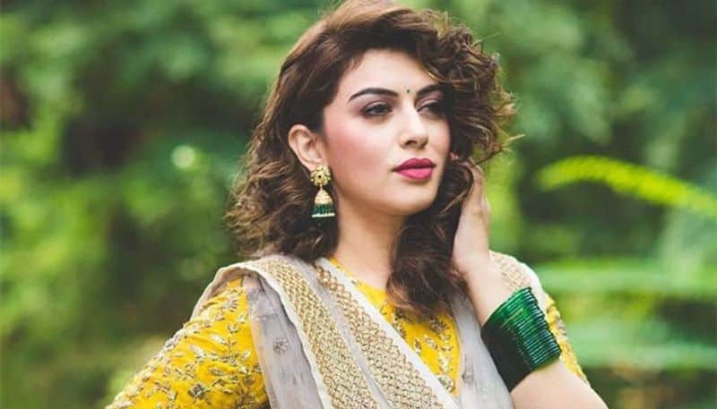 hansika sign with new horror flick