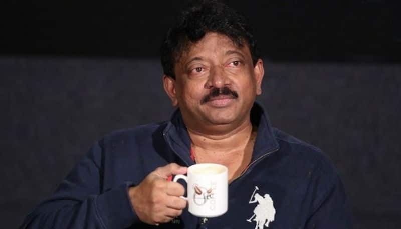 Sri Reddy Double Meaning Message To Director Ram Gopal Varma