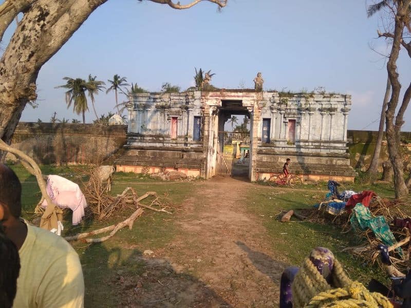 gaja shocking photoshots from pudukottai and nagai districts