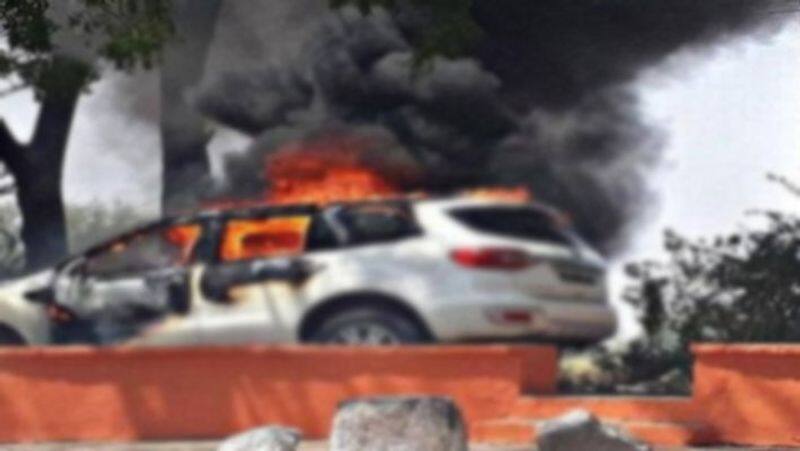 madurai bjp executive car fire