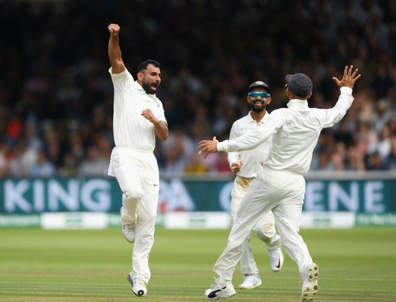 shami takes travis head wicket and finished off australian innings