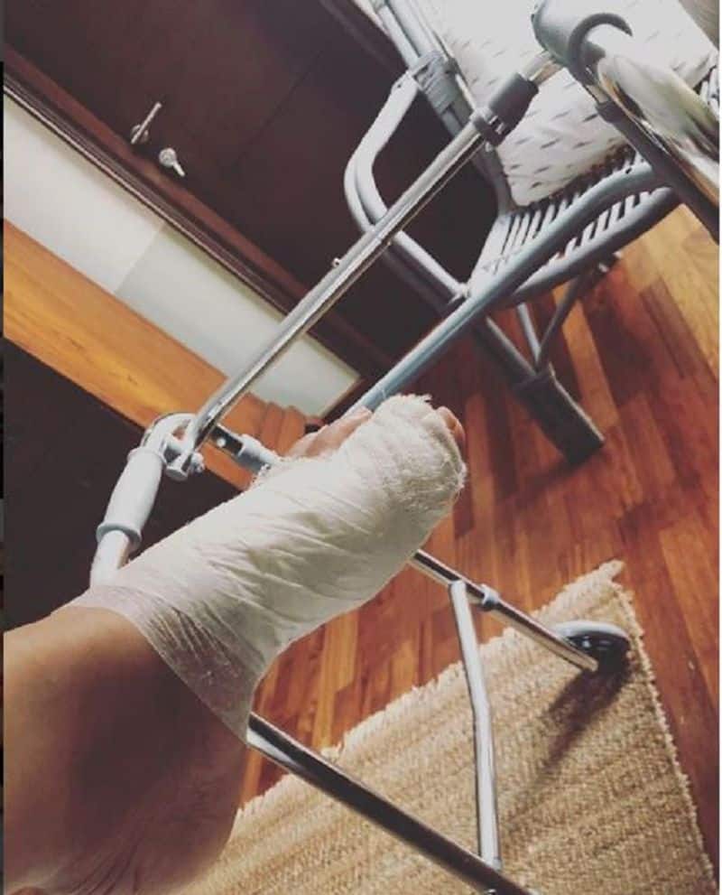Actress Ramya recovered after leg injury