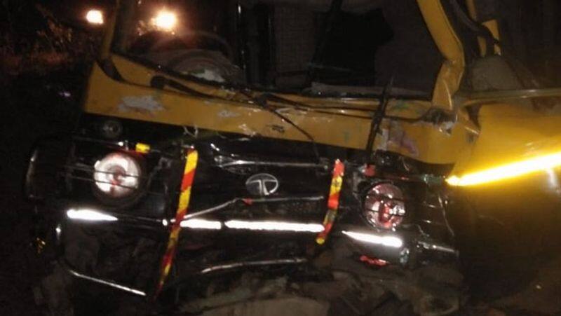 Maharashtra road accident... 11 dead, 4 injured