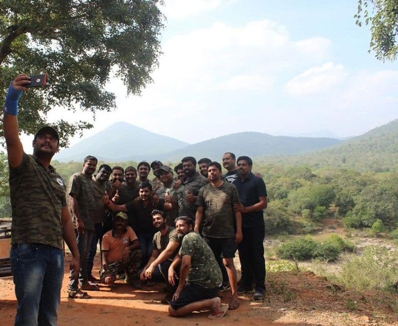 Challenging Star Darshan helps to Wild life department employees in Chamrajanagara