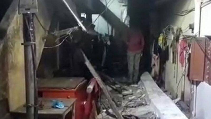 chennai balcony collapses...killed 2 women