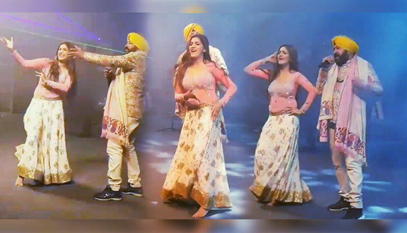 SAPNA CHAUDHARY BHANGRA DANCE VIDEO WITH DALER MEHNDI