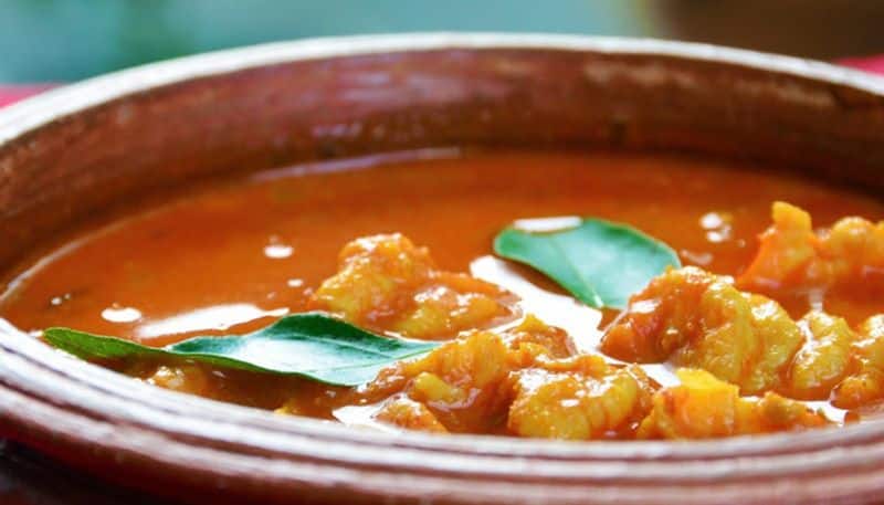how to prepare naadan pacha manga unnakka chemmen curry
