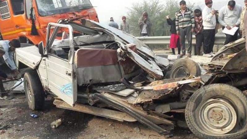 Haryana accident... 8 dead in accident as 50 vehicles pile up
