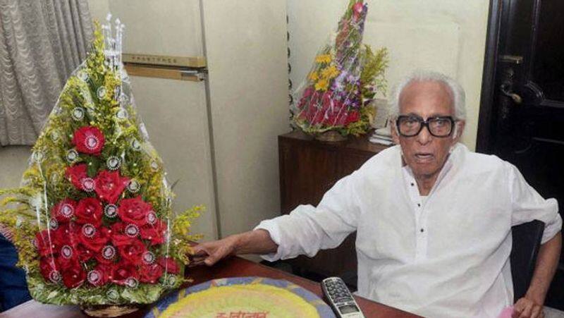 Bengali filmmaker Mrinal Sen dies at 95