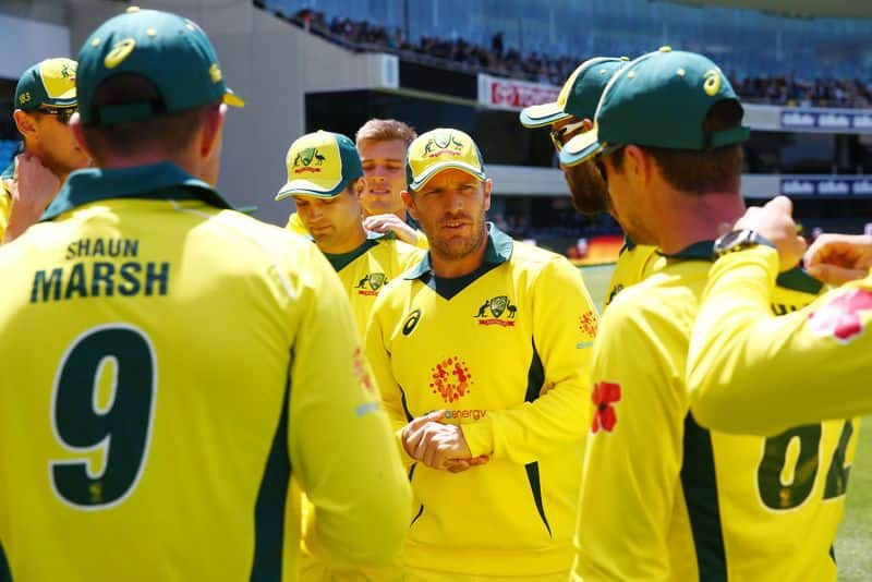 shane warne criticize australia odi team selection
