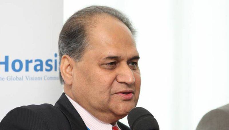 rahul bajaj opinion on crisis faced by Indian economy