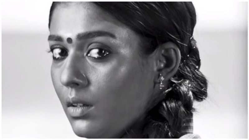nayanthara acting jornalist character in airaa movie