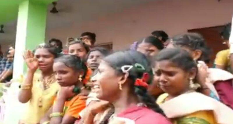 students gifted therir head master bullet in madurai