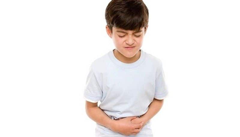 Abdominal pain in children; causes and symptoms