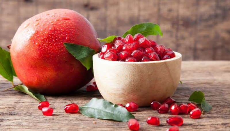pomegranate is good for health and even prevent cancer growth
