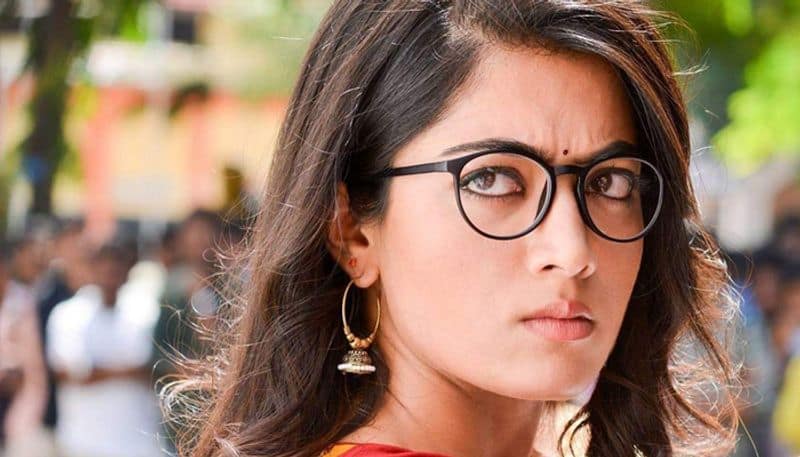 actress rashmika committed in new tamil movie