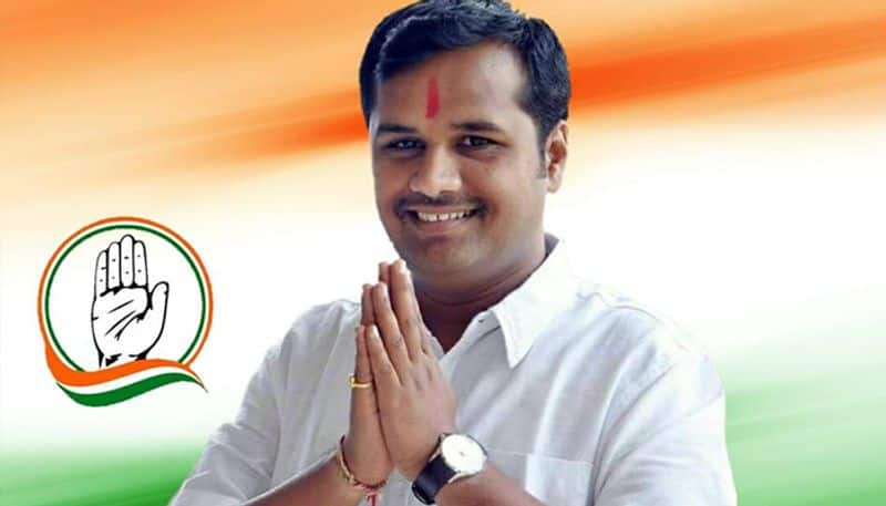 Karnataka Chikkodi MLA Ganesh Hukkeri To Join BJP