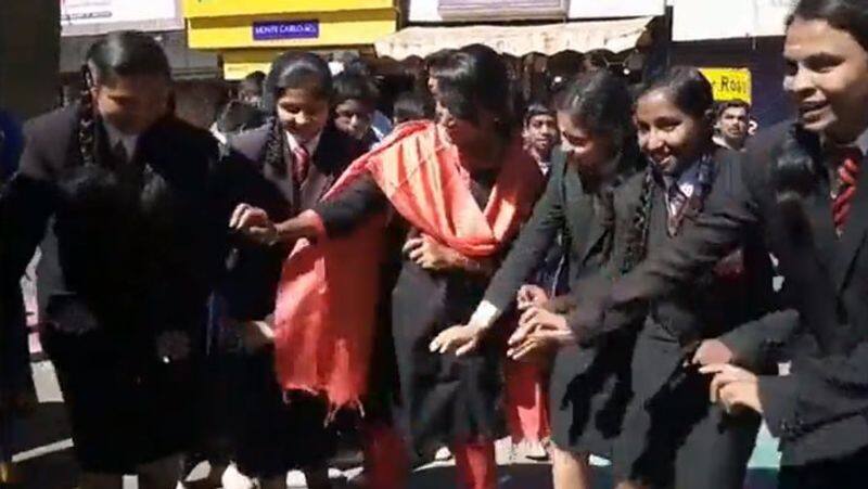 nilgiris collector dances with school students