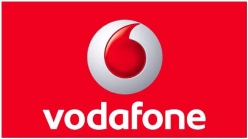 vodafone reduced the service charge from rs 35 to rs 20 and customers feels happy