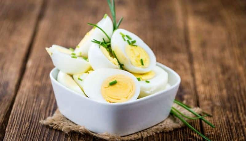 Eating an egg a day might reduce risk of heart disease