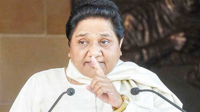 Mayawati takes swipe at Rahul Gandhi's minimum income promise